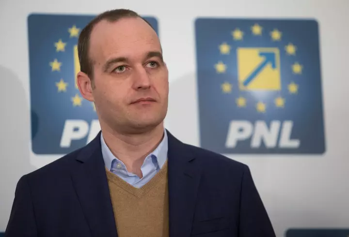 Influencerița Miss Mercedes Morr, găsită moartă în apartamentul ei. Poliția crede că este vorba de o crimă