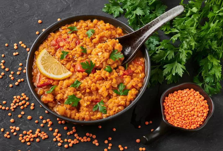 Prăjitură cu caise și iaurt. Cea mai simplă rețetă