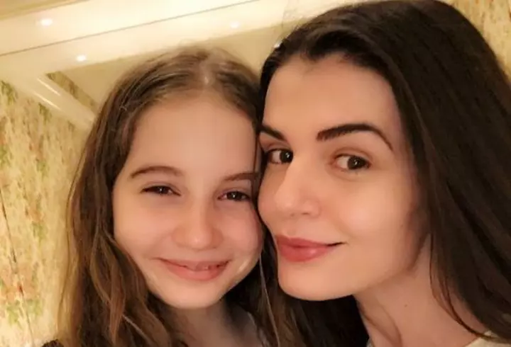 Cine este Mr. Pink. Fostul iubit al Monicăi Gabor a fost călugăr tibetan