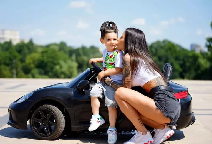 Mihnea, fiul lui Adrian Năstase, se însoară! Cine este soția lui, Corina Corolevschi