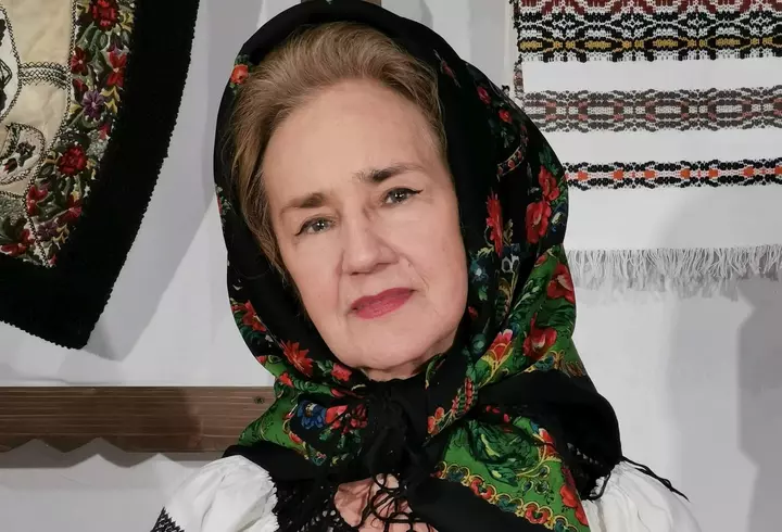 Laura Bretan de la Românii au Talent, premiată cu Discul de Aur pentru primul album. Alături de ce mare artiști a cântat