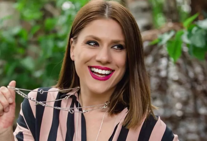 Cine este Otniela de la Bravo, ai stil! A stârnit pasiuni în showbiz