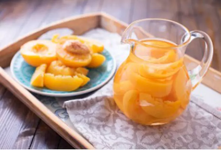 Rețetă de pui indian cu sos de unt și usturoi