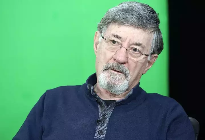 Ce schimbări de look a făcut Mihaela Rădulescu pentru show-ul Masked Singer. Imagini din culisele show-ului