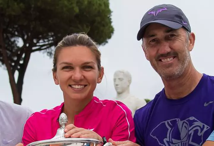 Cum se simte Elena Merișoreanu, internată cu COVID-19: „Mai stau o săptămână-două”