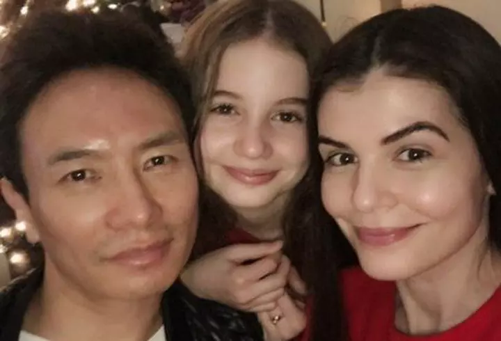 Lily Collins s-a căsătorit. Actrița din Emily in Paris a avut o nuntă de vis