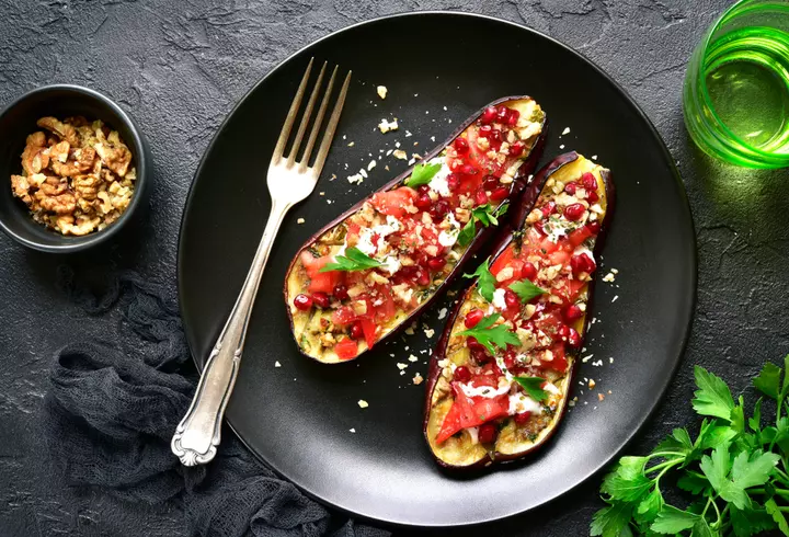 Rețetă de vinete umplute în formă de evantai