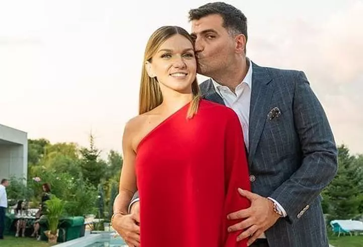 Mihaela Buzărnescu are o relație cu fotbalistul Marco Dulca. Prima imagine cu noul cuplu