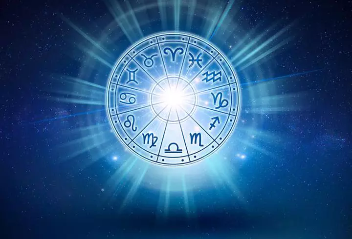 Horoscop 16 octombrie 2021. Săgetătorii întâlnesc oameni noi