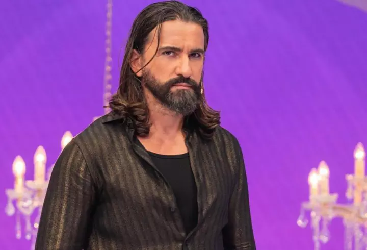 O mai ții minte pe Iulia Frățilă? Cum arată și cu ce se ocupă la 12 ani de când s-a retras de la TV