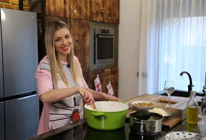 Andreea Marin, dezvăluiri despre relația cu Adrian Brâncoveanu: „Ne dorim un copil”