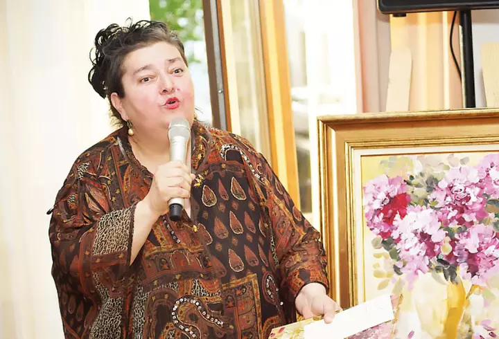 Ce face Anamaria Prodan cu tatuajul de pe spate, în care apare și Reghe. Îl șterge sau nu?