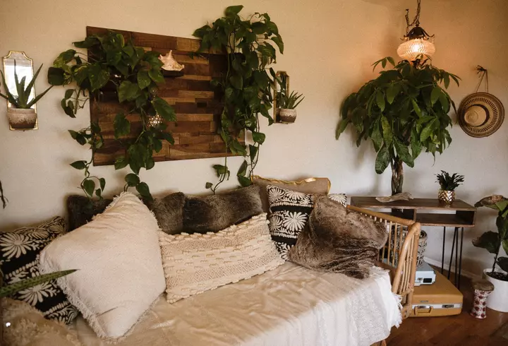 Gata cu scuza „N-am cu ce mă îmbrăca!”