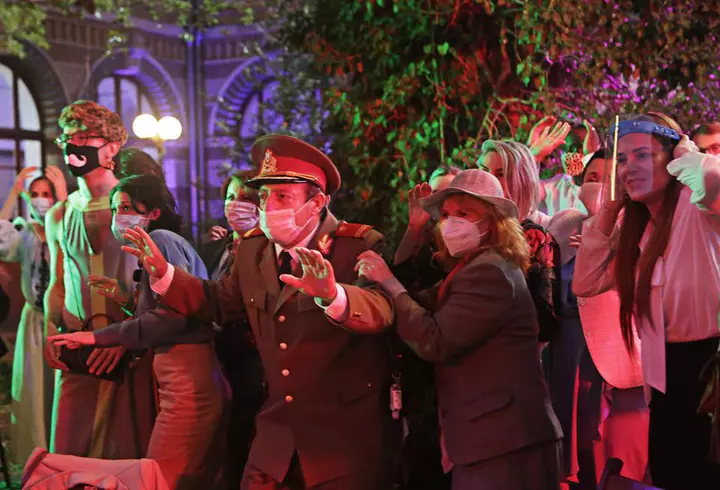 Cuza, glume ironice la adresa lui Mihai Petre, la Asia Express: "Nu mai am misiuni, mai dați-mi misiun"