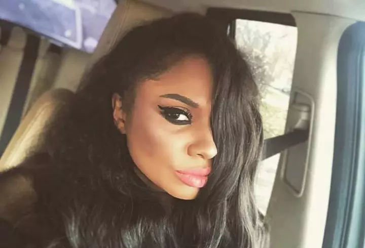 Alec Baldwin a împușcat accidental două persoane pe platoul de filmare. Una dintre ele a murit