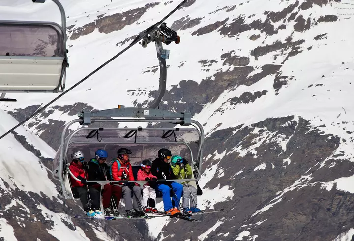 Ready, set, go! Pregătește-te, la cursuri de engleză, pentru Cambridge!