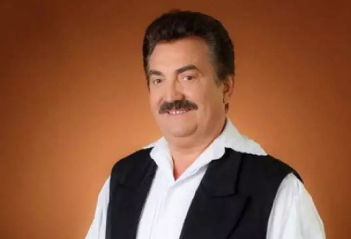 Primele imagini de la priveghiul lui Petrică Mîțu Stoian. Trupul său a fost depus la Ansamblul Folcloric „Maria Tănase”