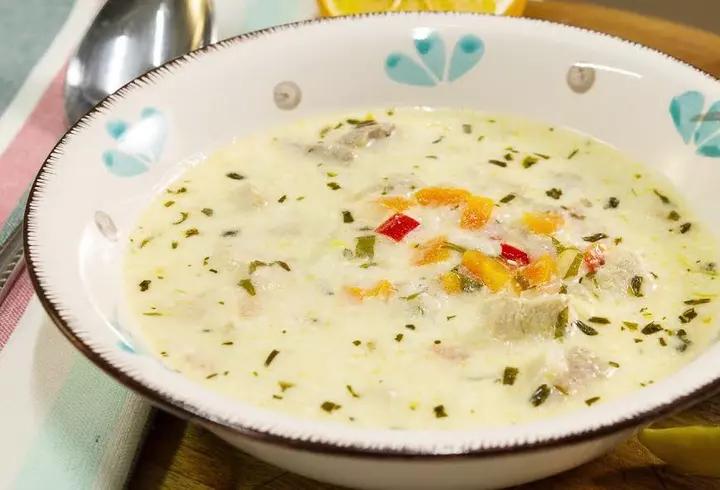 Rețetă de mâncare cu broccoli și conopidă. E delicioasă!