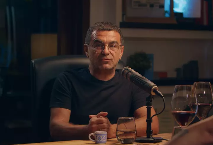 Cum a ajuns Neti Sandu să fie hărțuită pe stradă, din cauza părului: "Nu am reușit în 27 de ani să-i conving"