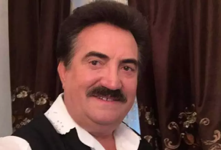 Primele imagini de la priveghiul lui Petrică Mîțu Stoian. Trupul său a fost depus la Ansamblul Folcloric „Maria Tănase”