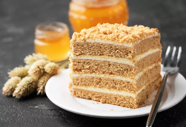 Rețetă de mâncare cu broccoli și conopidă. E delicioasă!