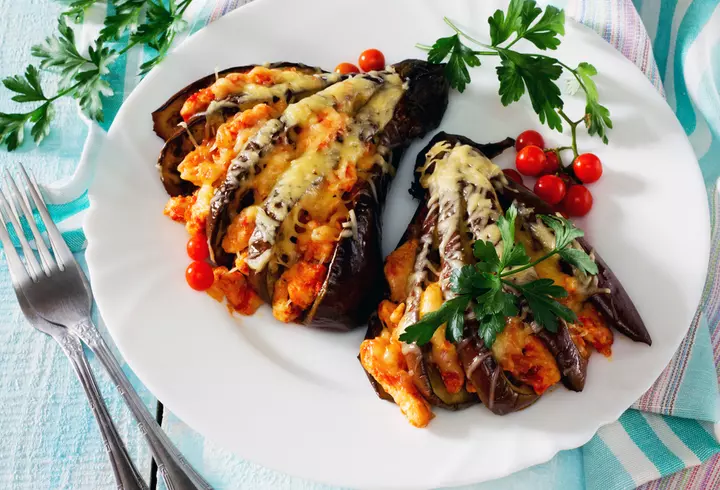 Rețetă de mâncare cu broccoli și conopidă. E delicioasă!