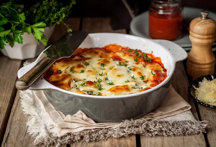 Rețetă de mâncare cu broccoli și conopidă. E delicioasă!