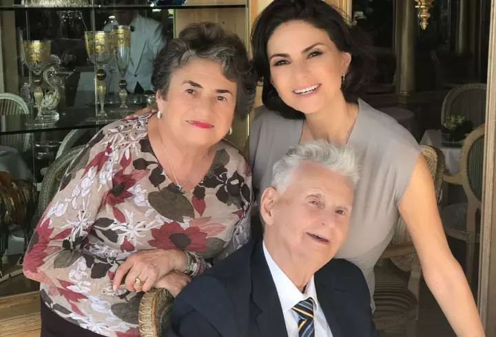 Ce spune Sandra N. după ce tatăl ei a fost condamnat la închisoare: „Este un om extraordinar de credincios”