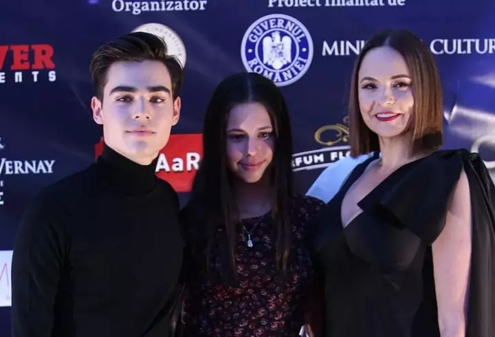 Alexandra Bădoi s-a căsătorit. Primele imagini de la cununia civilă