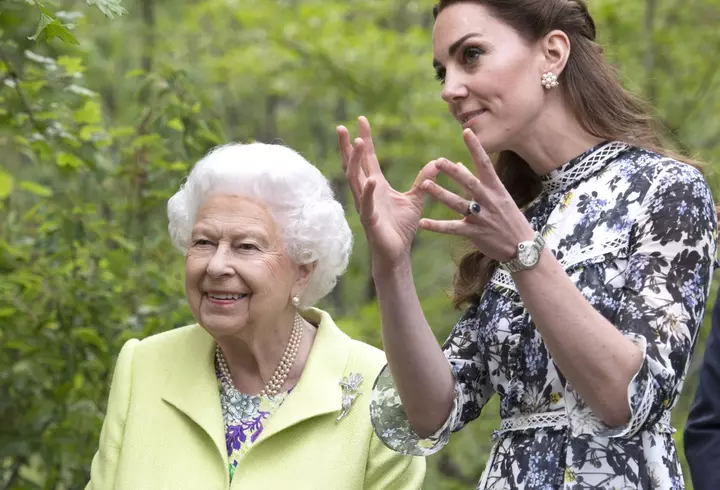 Cum arată garsoniera de lux a lui Dorian Popa. O închiriază în regim hotelier