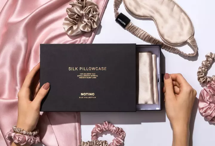 Cadouri inspirate de sărbători - Ce surprize au pregătit vedetele pentru cei dragi?