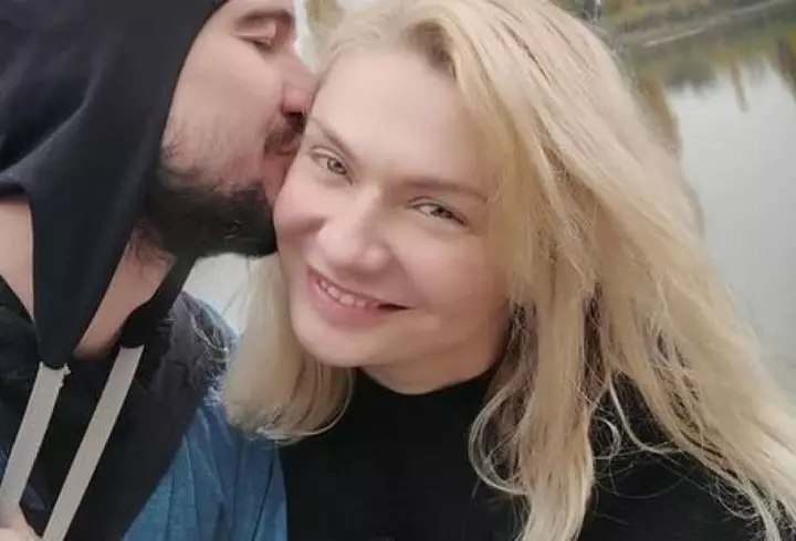 Oana Roman îi ia apărarea tatălui ei, Petre Roman, după ce a fost acuzat că a furat banii publici: „După divorț nu avea casă”