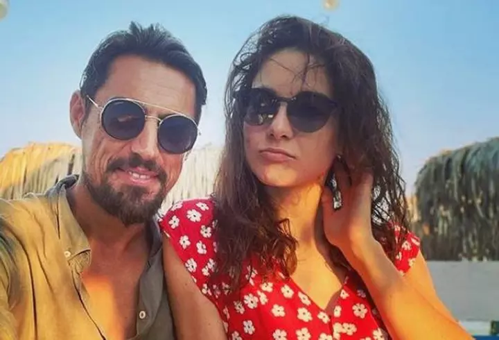 Fiul lui Ștefan Bănică și-a deschis propria afacere, din banii lui, la doar 20 de ani. Violeta, sora lui, i-a fost alături