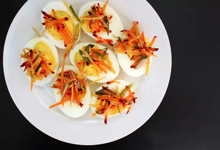 Rețetă de piftie din ciolan afumat. Nelipsită de sărbători