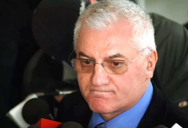 Cum arată și cu ce se ocupă fiica lui Victor Ciorbea. Oana locuiește în America!