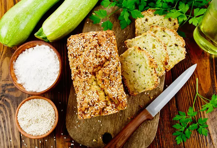 Rețetă de piftie din ciolan afumat. Nelipsită de sărbători