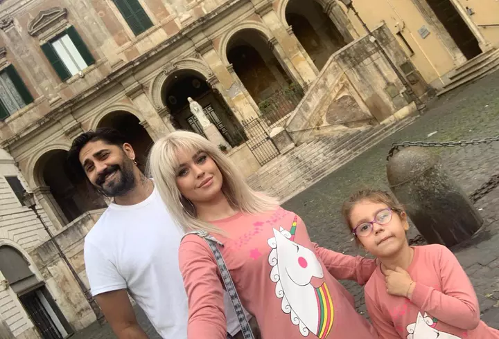 Ce operații estetice și-a făcut Maria Constantin. Arată diferit acum