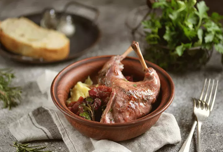 Rețetă de Shakshuka. Un mic dejun delicios!