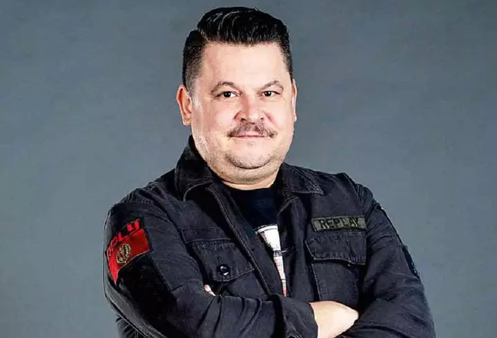 Fiul lui Ștefan Bănică și-a deschis propria afacere, din banii lui, la doar 20 de ani. Violeta, sora lui, i-a fost alături