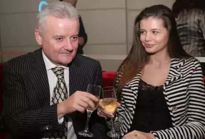 Câți bani primește Ilie Năstase din pensia de general. I-a cumparat soției o vacanță