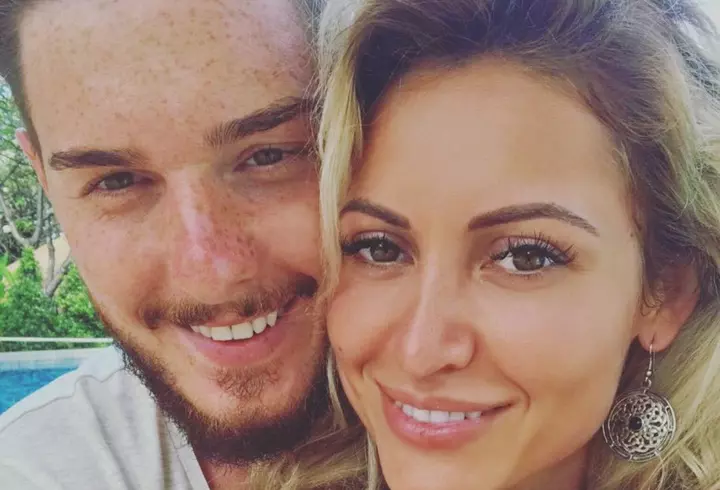 Rihanna este însărcinată cu A$AP Rocky. Primele imagini cu burtica de gravidă