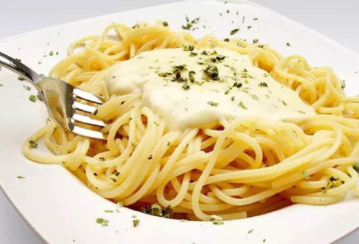 Rețetă de Shakshuka. Un mic dejun delicios!