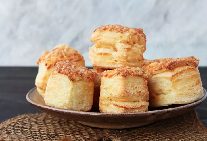 Rețetă de Shakshuka. Un mic dejun delicios!