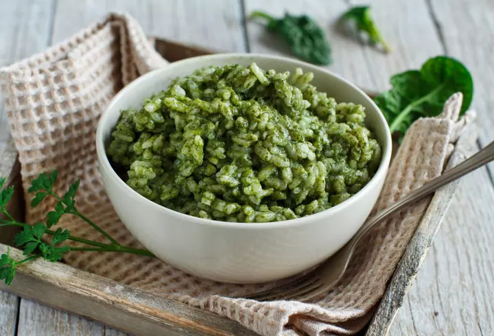 Rețete ouă florentine. Un mic dejun delicios!