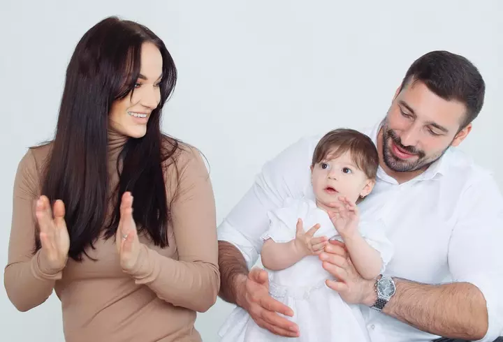 Cine este George Simion, co-preşedintele partidului AUR. Își dorește 6 copii!