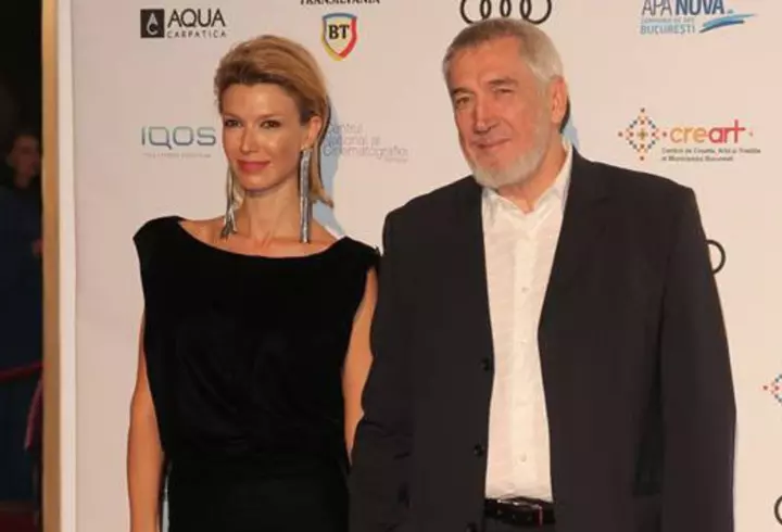 Iulia Vântur va susține un turneu în SUA. Cât costă un bilet la concertul vedetei