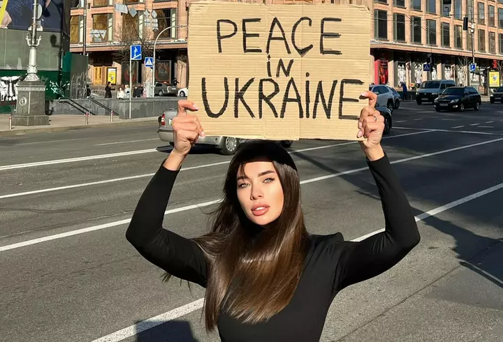 Mircea Lucescu a plecat din Kiev, cu mașina, după bombardarea aeroportului: "Venim spre România"