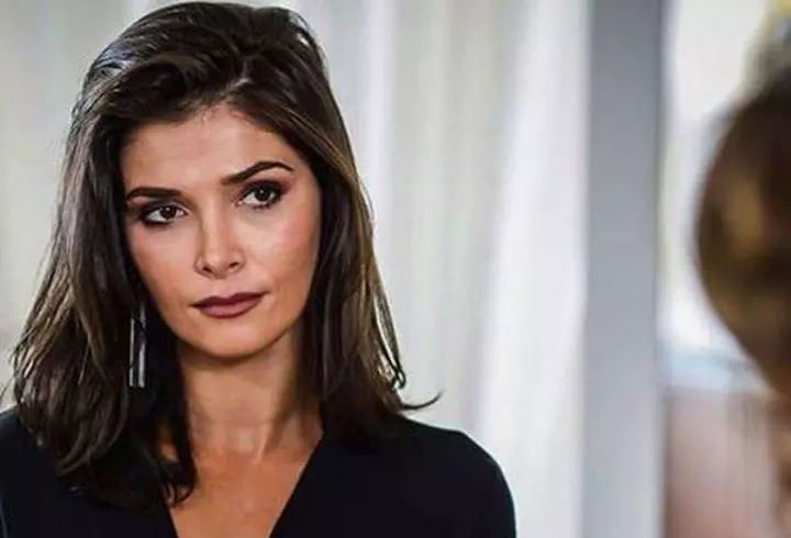 Ana Morodan, în chiloți și cu sânii goi pe stradă: „Când ești foarte deșteaptă...”