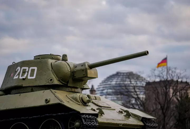 Mircea Lucescu a plecat din Kiev, cu mașina, după bombardarea aeroportului: "Venim spre România"