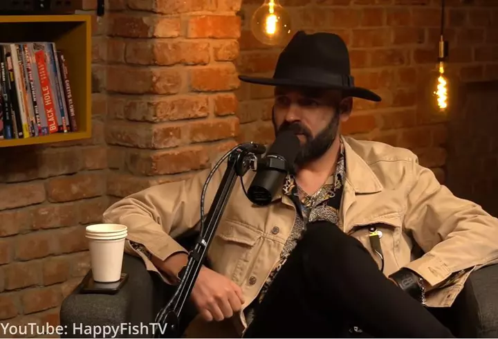 Rapper celebru, după ce și-a dat demisia din corporație: „Două săptămâni mai târziu, eram în Elveția, dormeam pe jos”